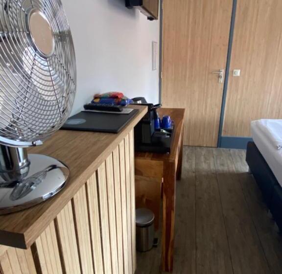 בית מלון כפרי Buren