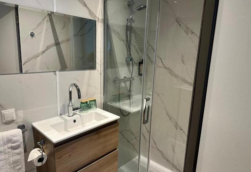 בית מלון כפרי Buren