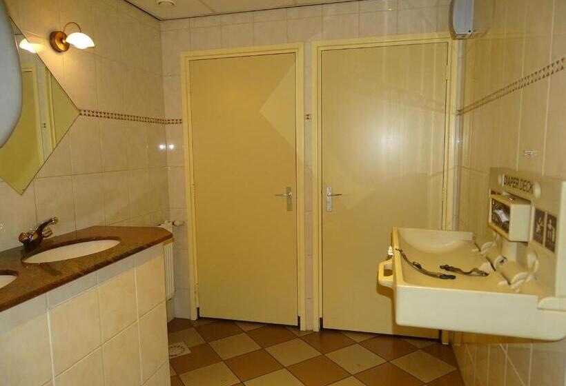 בית מלון כפרי Café Restaurant De Kroon