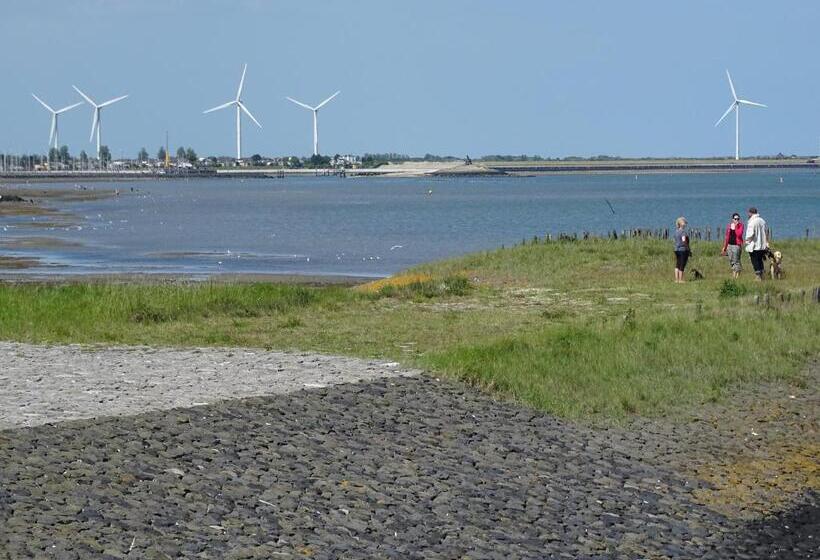 בית מלון כפרי Café Restaurant De Kroon