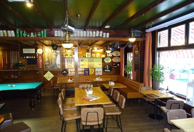 בית מלון כפרי Café Restaurant De Kroon