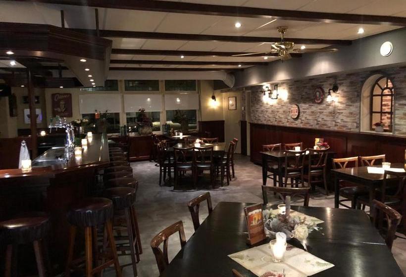 酒店 De Halve Maan