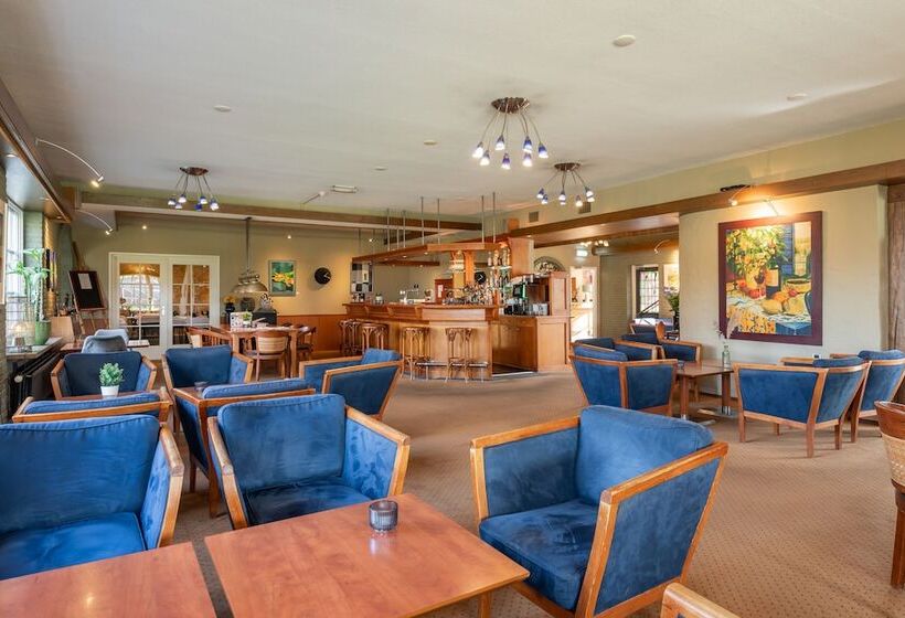 בית מלון כפרי De Landmarke By Flow