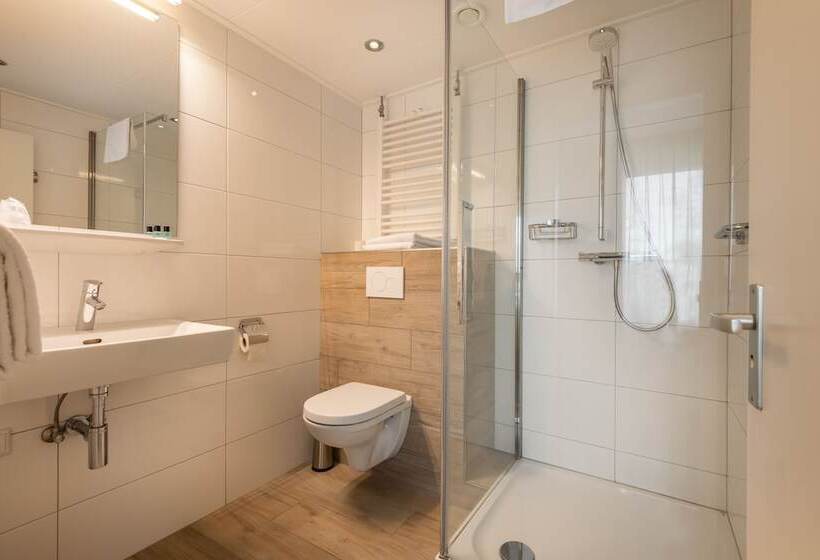 בית מלון כפרי De Landmarke By Flow