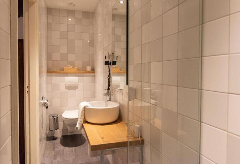 ホテル De Zwaan Delden