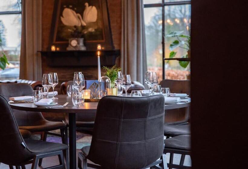 ホテル De Zwaan Delden