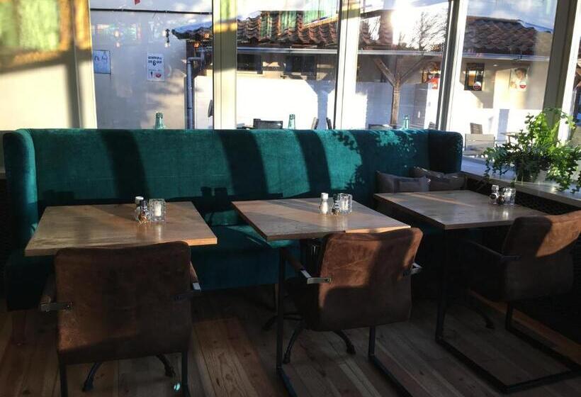 ホテル Fase Fier Eten En Drinken