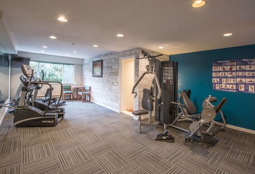 Hotelli Gibsons Garden