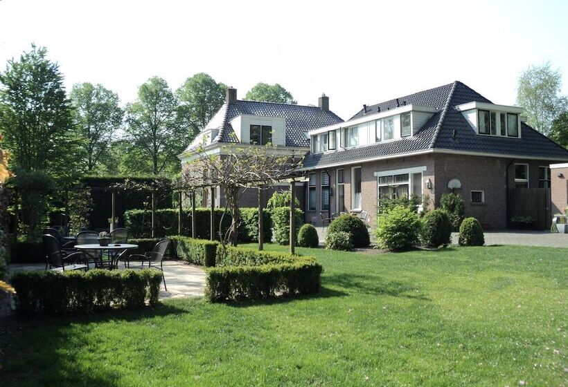 בית מלון כפרי Het Heerenhuys