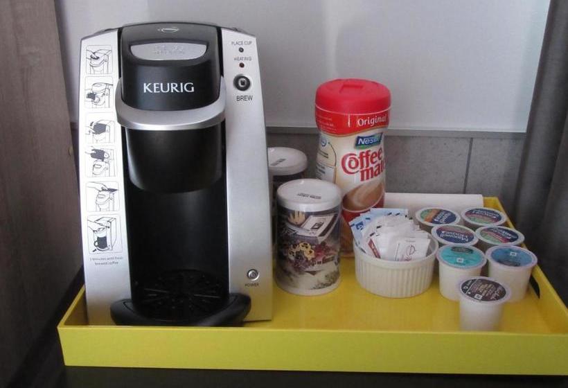 Отель Hostellerie Du Suroît