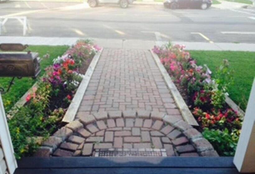 호텔 Inn On The Harbour