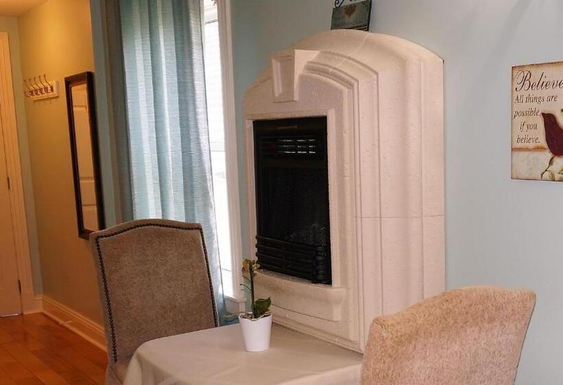 호텔 Inn On The Harbour