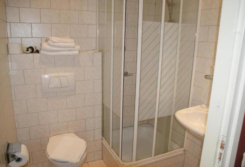 ホテル Le Bonheur