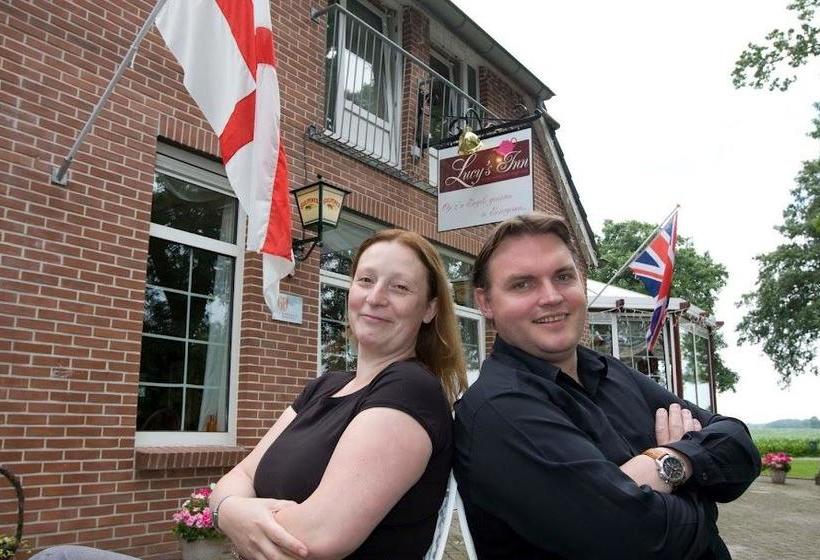 בית מלון כפרי Lucy S Inn