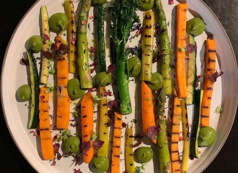 בית מלון כפרי Ludiek Eten En Slapen