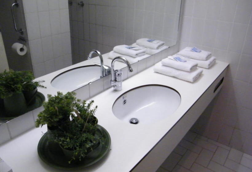 Отель New Royal York