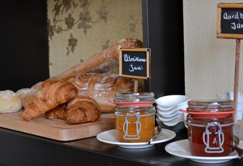 فندق Logis Pastis