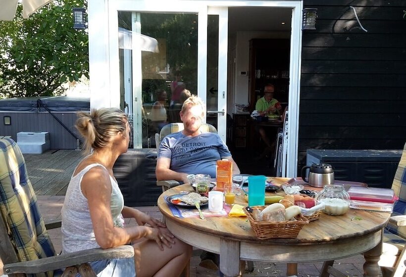 בית מלון כפרי Resort De Vlasschure