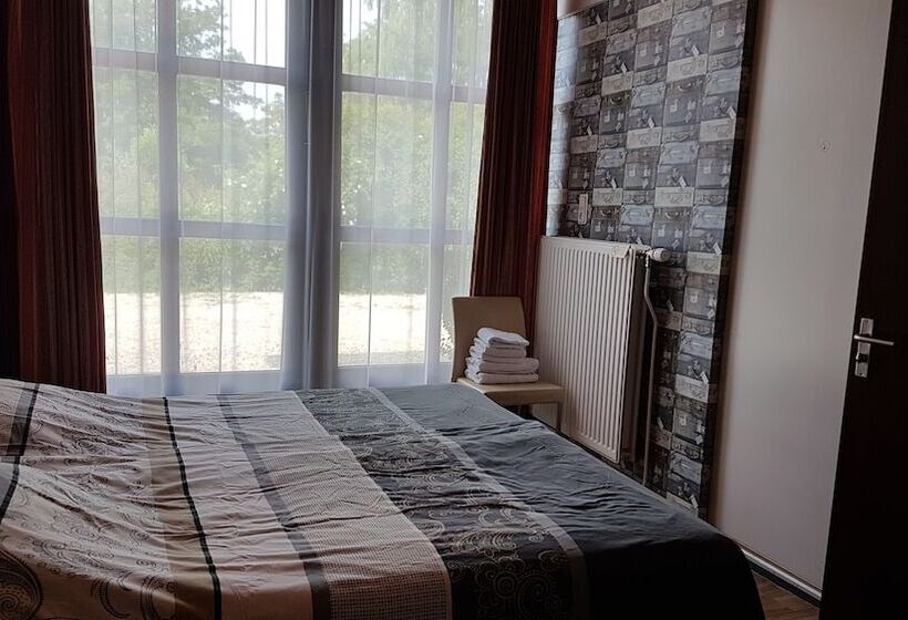 בית מלון כפרי Resort De Vlasschure