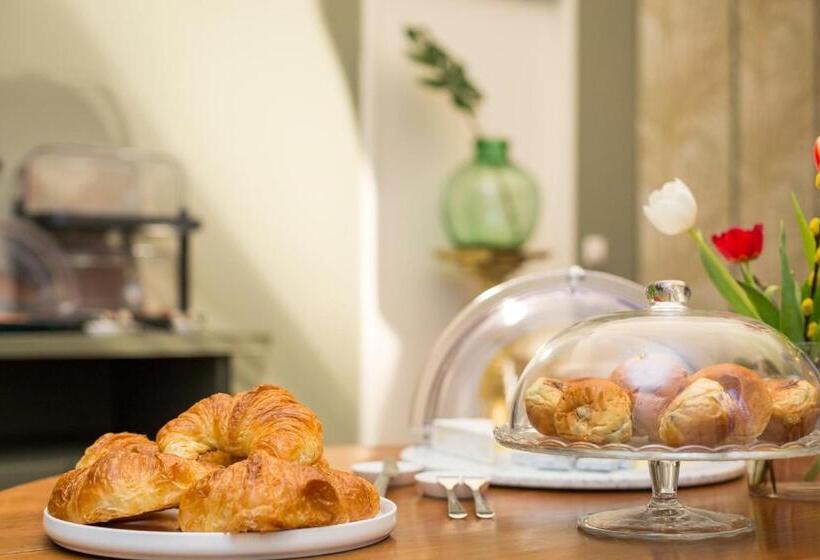 Hotel Restaurant De 4 Jaargetijden