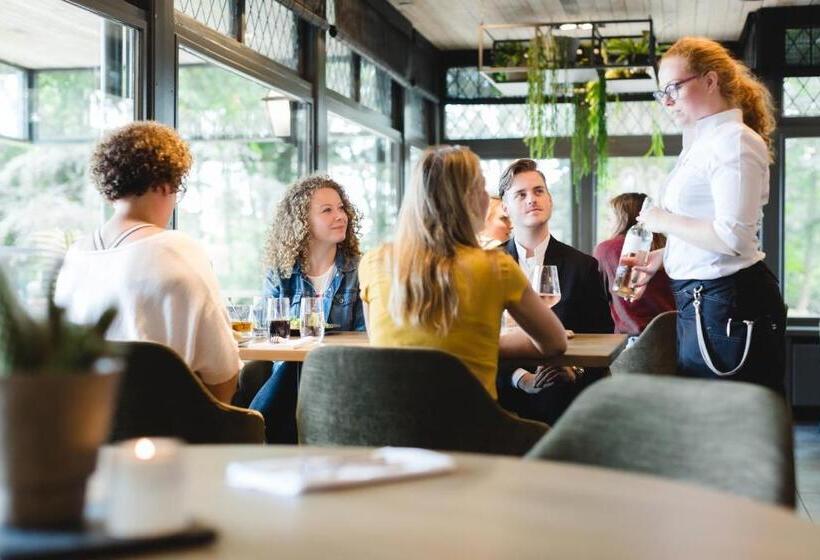 هتل Restaurant De Wolfsberg