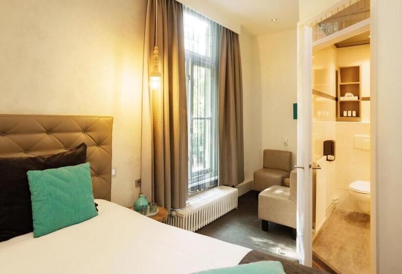 فندق Restaurant De Wolfsberg