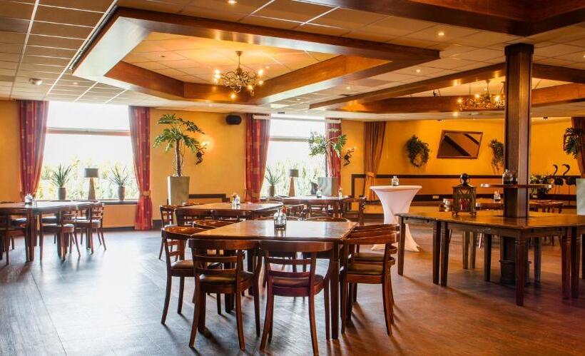 Отель Restaurant Het Roode Hert