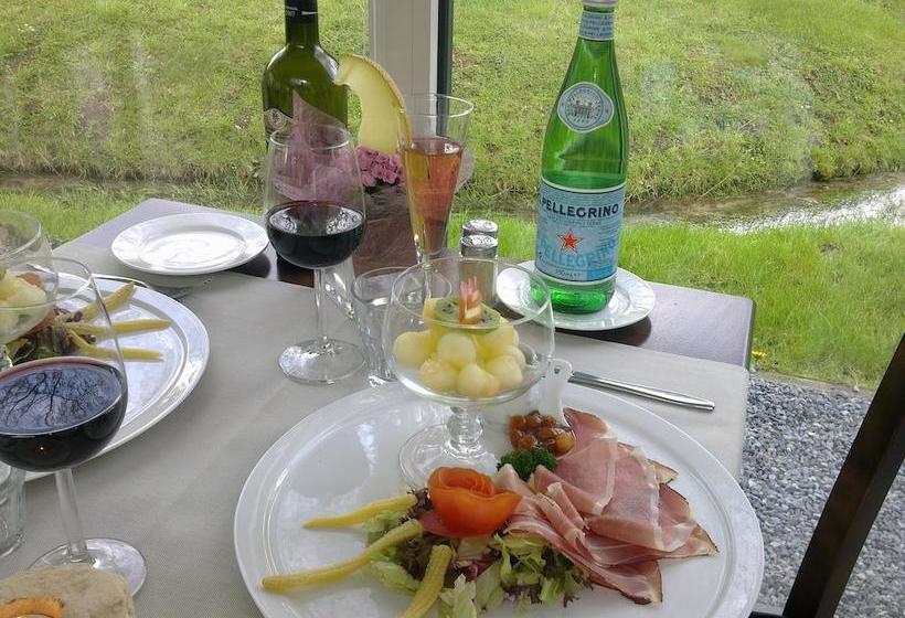 בית מלון כפרי Op De Beek