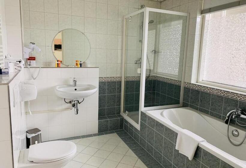 호텔 Restaurant Solskin