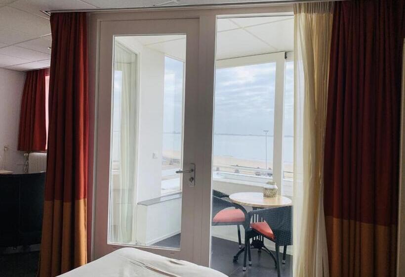 호텔 Restaurant Solskin