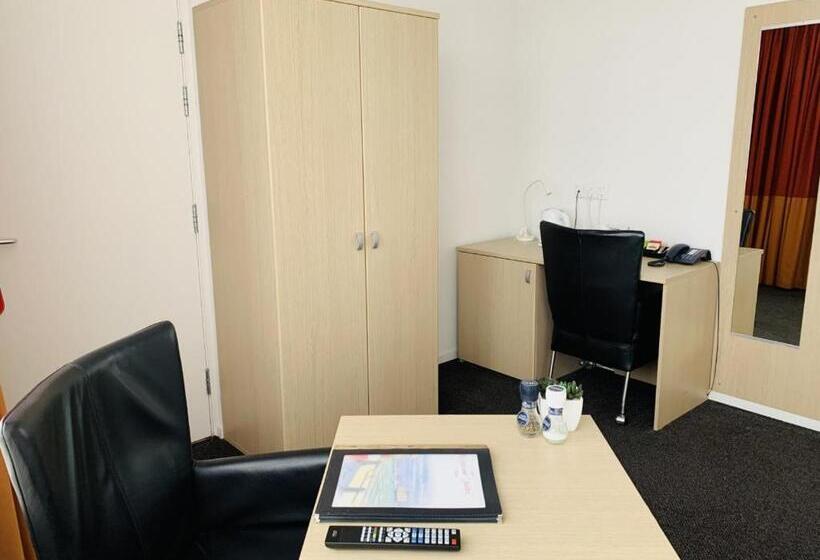 호텔 Restaurant Solskin