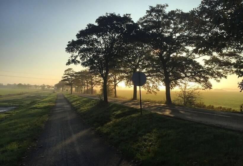 בית מלון כפרי & Restaurant Weidumerhout