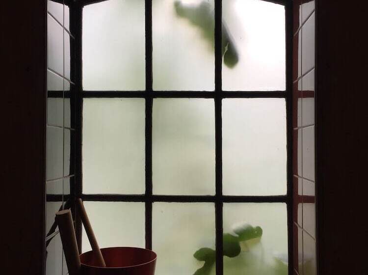 בית מלון כפרי & Restaurant Weidumerhout