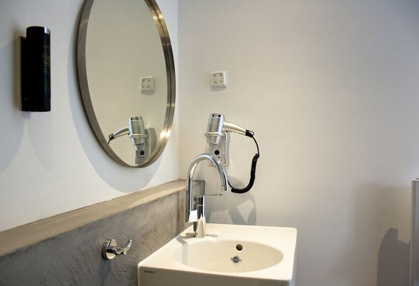 בית מלון כפרי & Restaurant Weidumerhout