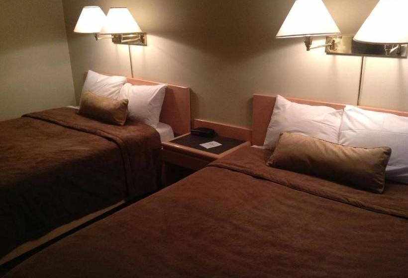 בית מלון כפרי Sélectôtel Amqui Pastali