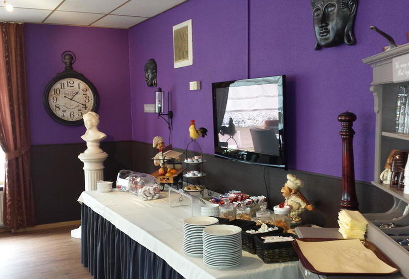 בית מלון כפרי Tollenique