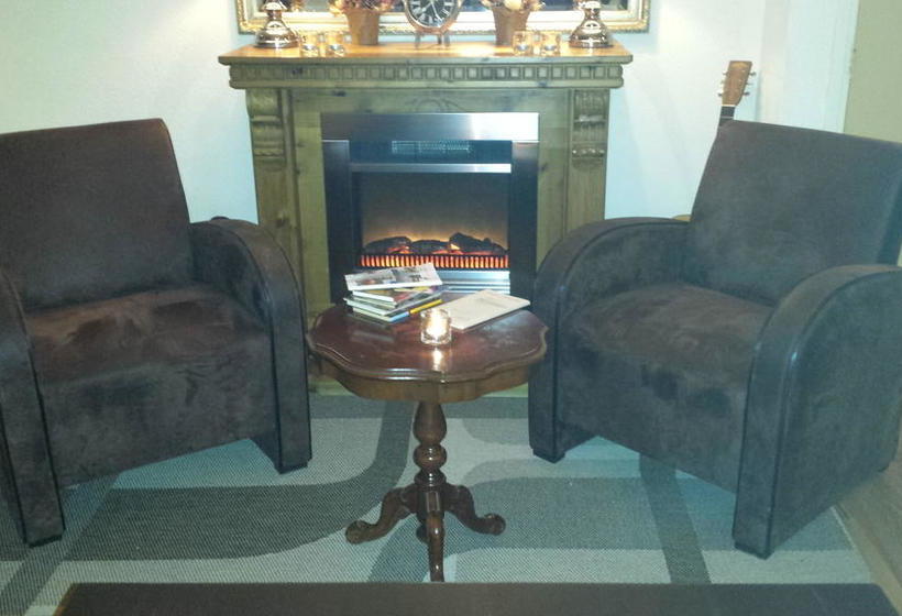 בית מלון כפרי Tollenique