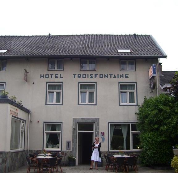 هتل Troisfontaine