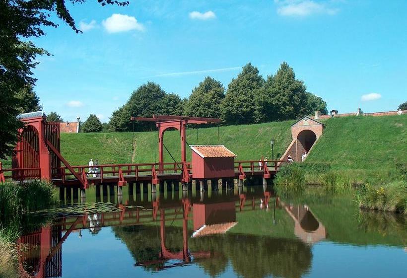 Отель Vesting Bourtange