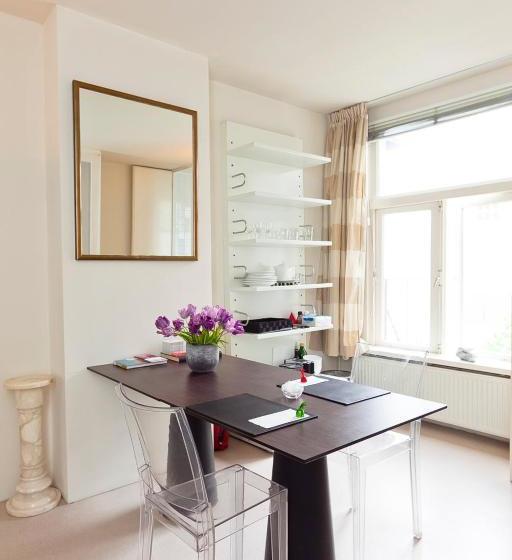 Kien Bed & Breakfast Studio S