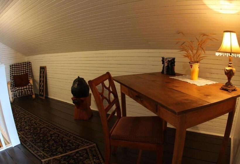 La Grange Aux Hiboux Gîte Et Restaurant B&b