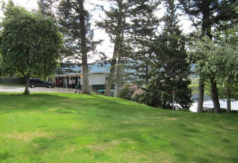 Lakeside Motel