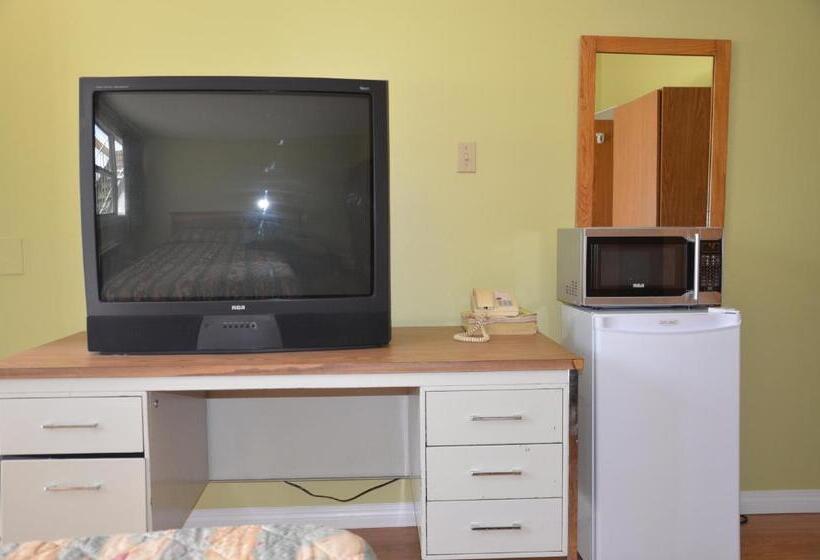 מוטל Coachman Inn