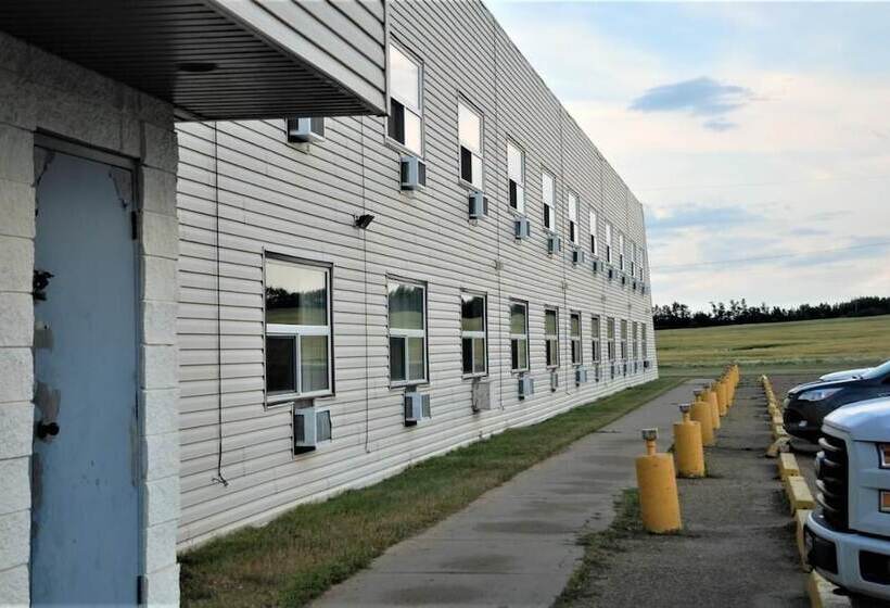 فندق على الطريق Country Garden Inn