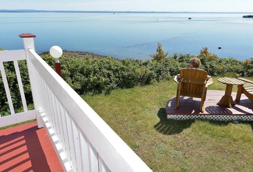 Motel Et Chalets Bo Fleuve Evangeline