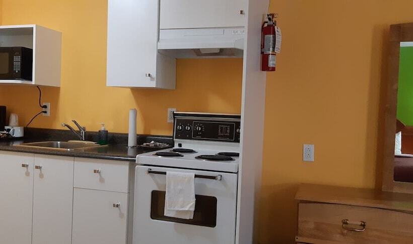 モーテル Nipissing Inn