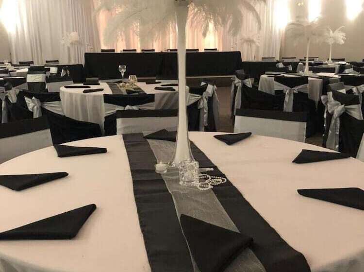 מוטל Northwood Plaza