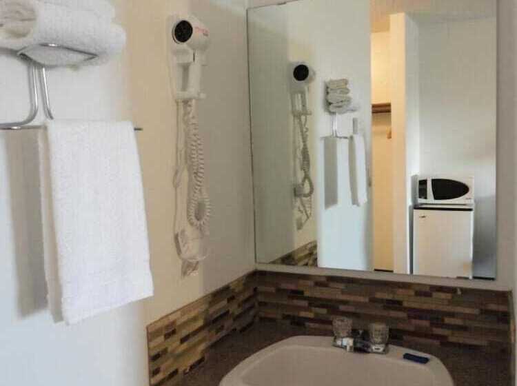 汽车旅馆 South Hill Motor Inn