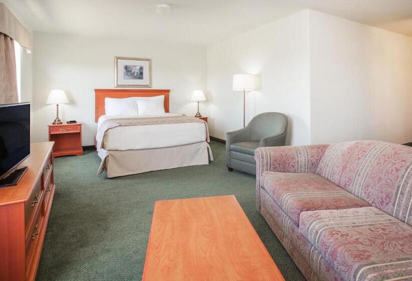 فندق على الطريق Super 8 By Wyndham Swan River Mb