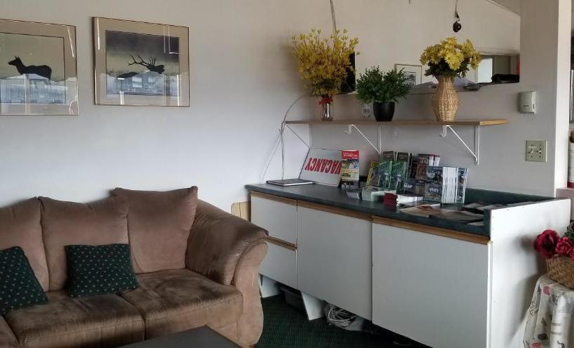 מוטל Tara Vista Inn